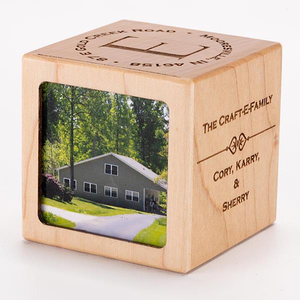 Personalized
Housewarming Block - Photo Holder